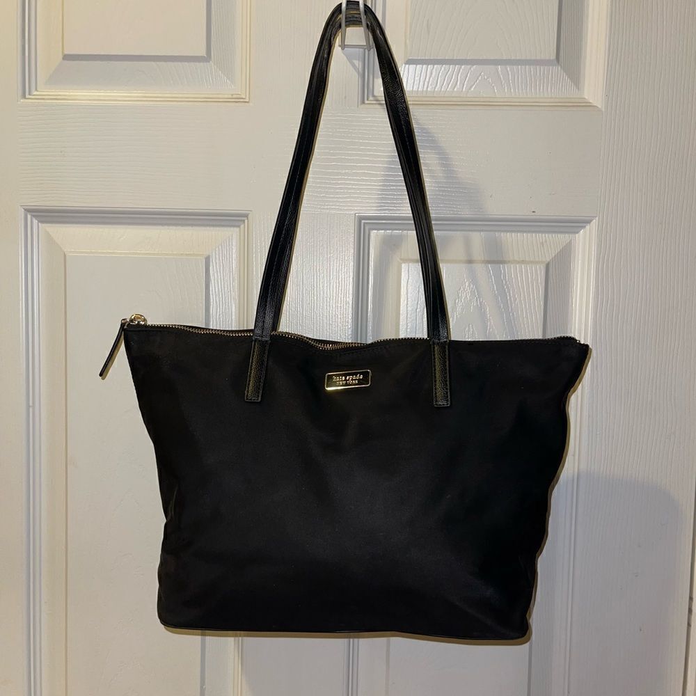 Kate Spade Black Nylon Medium shoulder bag faux leather straps.